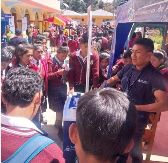 OF. Antabamba. En el distrito de Sabaino, en la provincia de Antabamba.