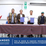 Firma de convenio de cooperación interinstitucional entre la Dirección Regional Agraria de Apurímac y la Cooperativa de Ahorro y Crédito Los Andes.