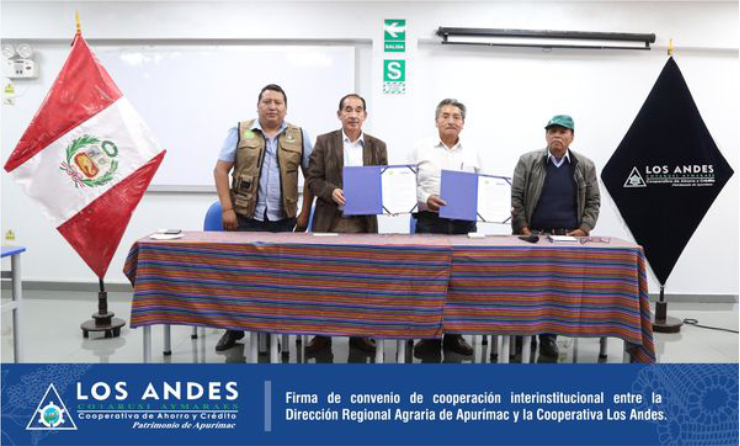 Firma de convenio de cooperación interinstitucional entre la Dirección Regional Agraria de Apurímac y la Cooperativa de Ahorro y Crédito Los Andes.