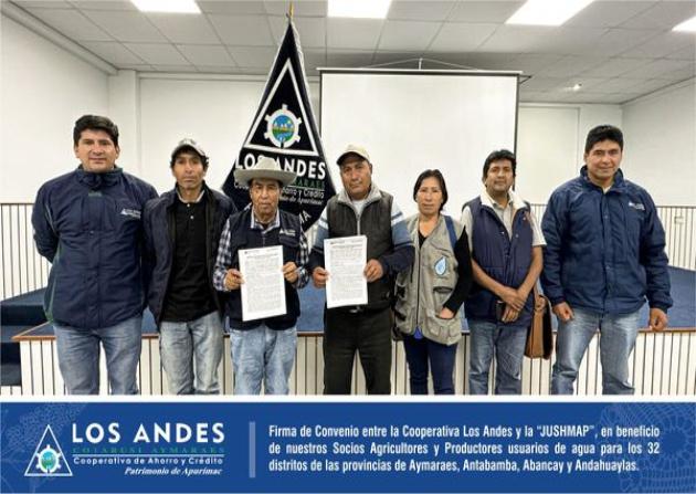 Firma de Convenio entre la Cooperativa Los Andes y la Junta de Usuarios del Sector Hidráulico Medio Apurímac Pachachaca “JUSHMAP”.